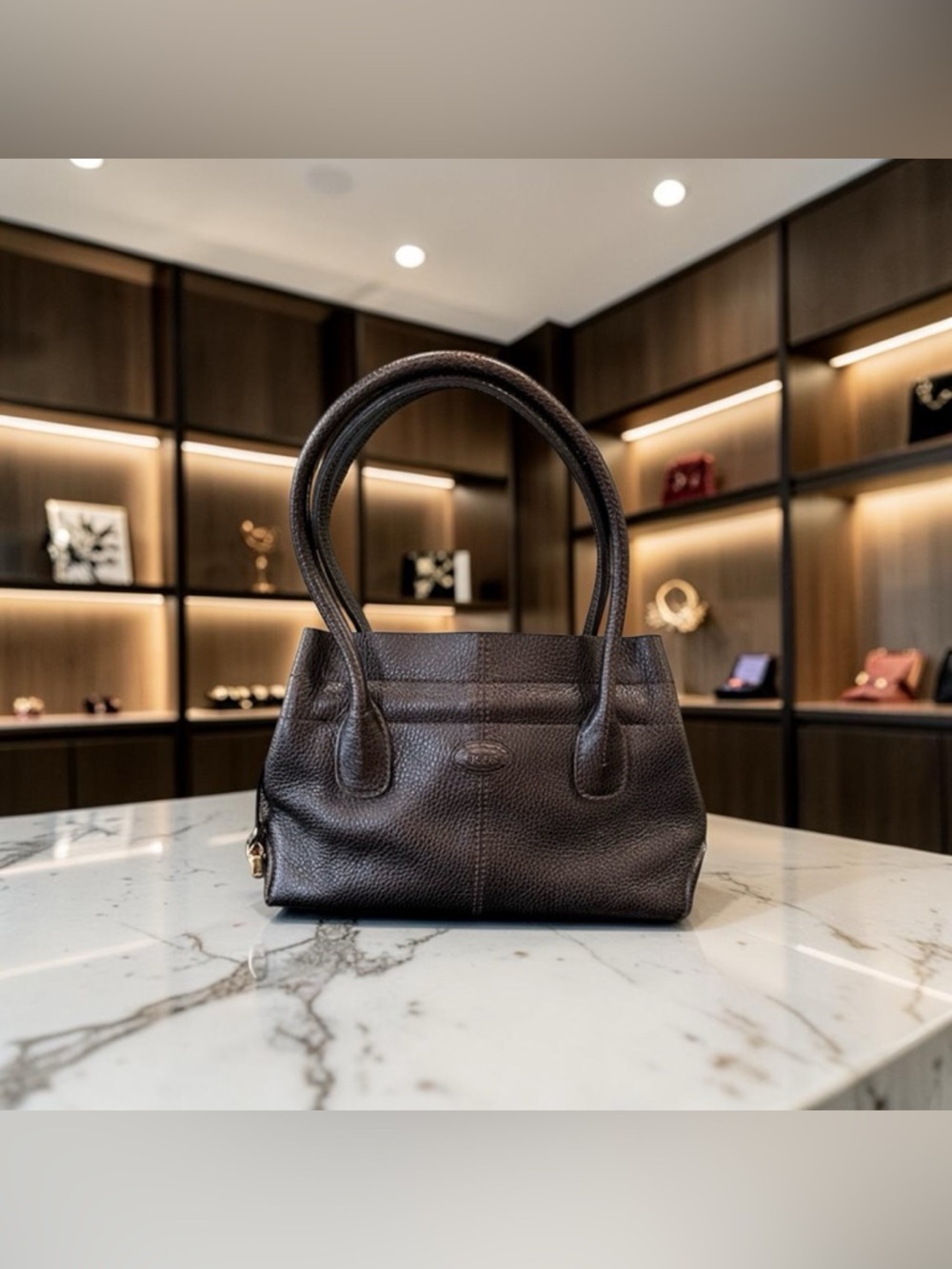 TOD'S RARE VINTAGE RETRO LUXURY MINIMALIST RUNWAY GLAM AUTHENTIC LEATHER BAG